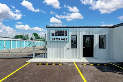 Storage Units at Make Space Storage - St. Thomas